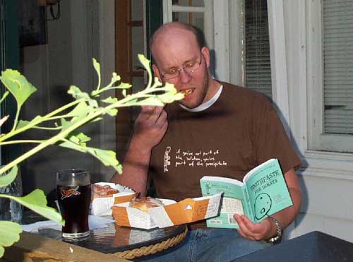 funny pictures of people eating. Plate outline table eating